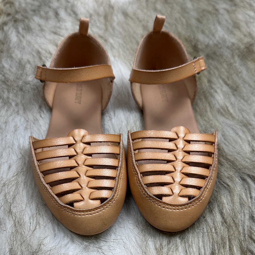 Old Navy Tan Kid’s Strappy Flats, Size 11
